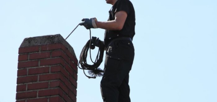 Dropping scrubbing wire down chimney